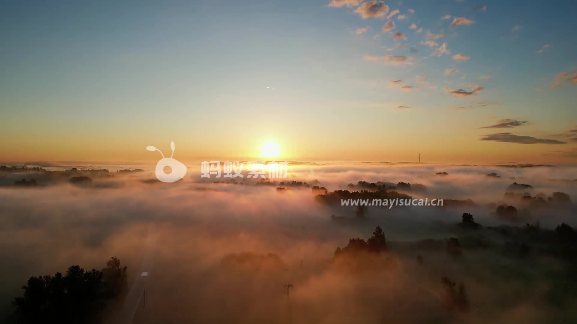 大气磅礴的日出航拍视频 雾气笼罩大地日出场景 相册第3张图 