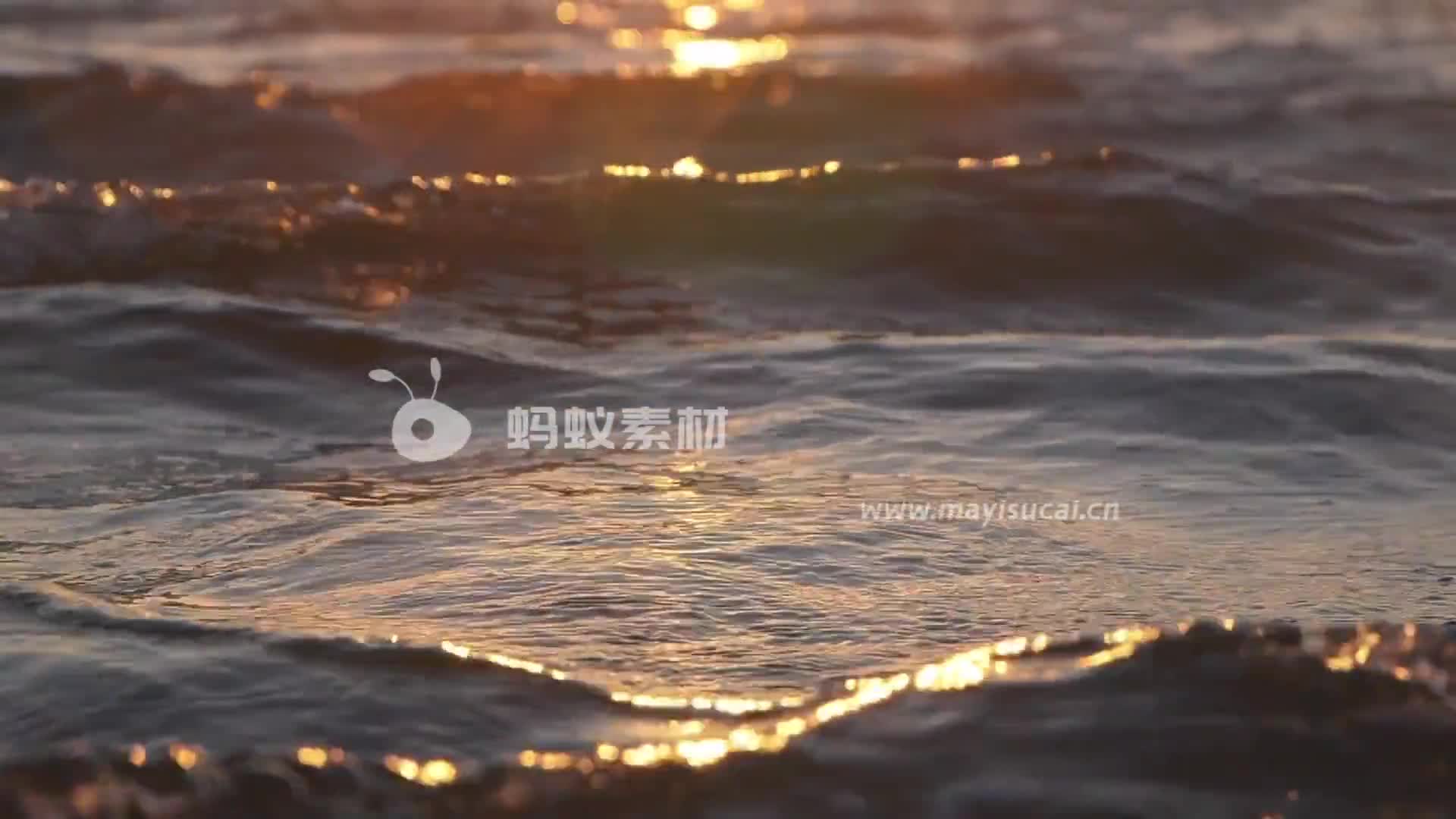 逆光唯美特写海浪翻滚升格视频素材-第2张图